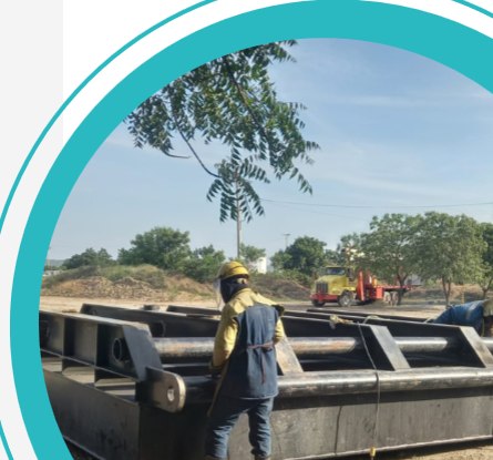 Equipo de OPTIMO trabajando en fabricación de estructuras metálicas en campo